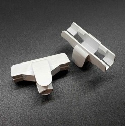 Т-держатель рамки с боковыми лепестковыми фиксаторами,  д-р 8, 9 и 10мм., белый - 1 шт.